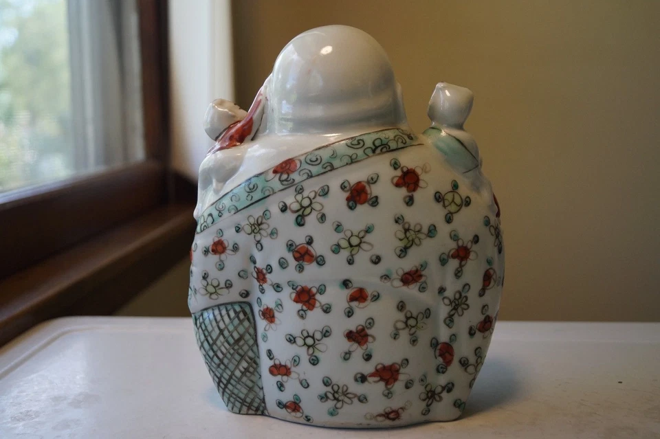 A Chinese Famille Rose Porcelain Sitting Buddha Boys Mao Jisheng - Image 4 of 4