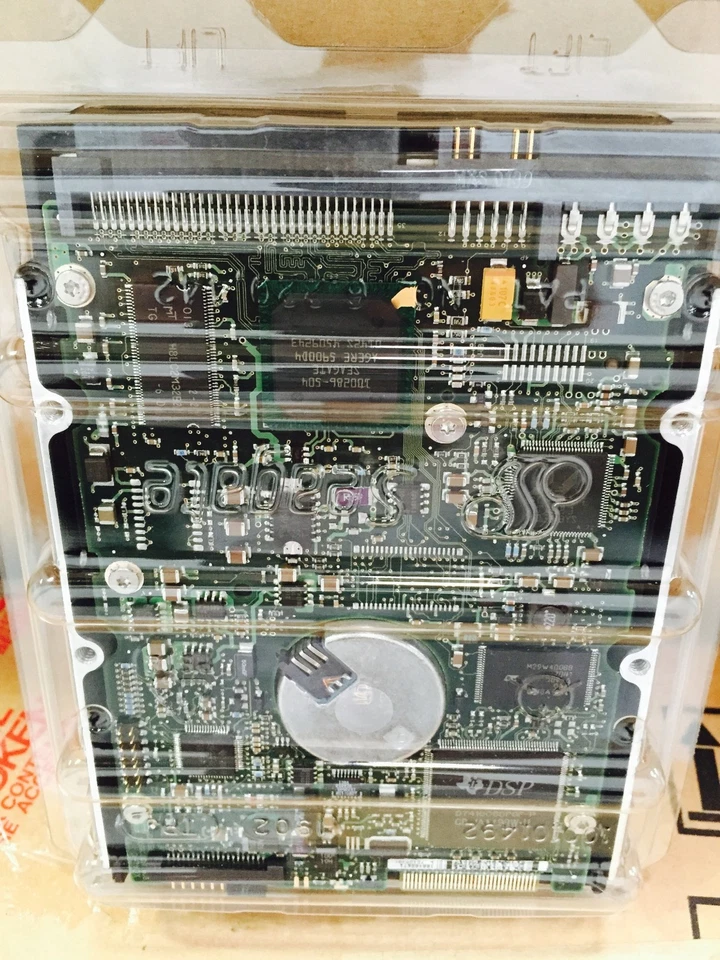 *New* Seagate Cheetah (ST318452LW) 18GB,15000RPM, 3.5" Hard Internal Hard Drive - Image 3 of 4