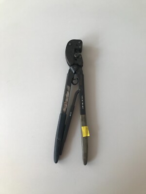 AMP 576779 Crimp Tool