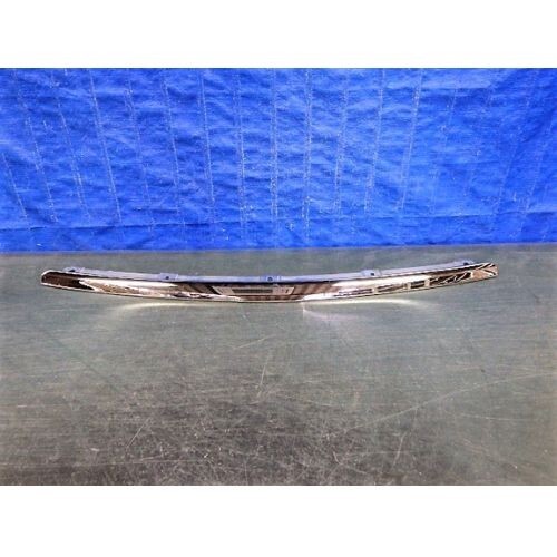 Toyota OEM 75770-20120 Premio NZT ZRT ZRT MOULDING ASSY HOOD FRONT