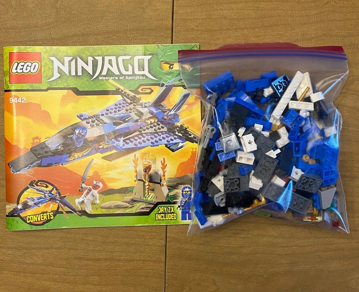 jay's storm fighter lego