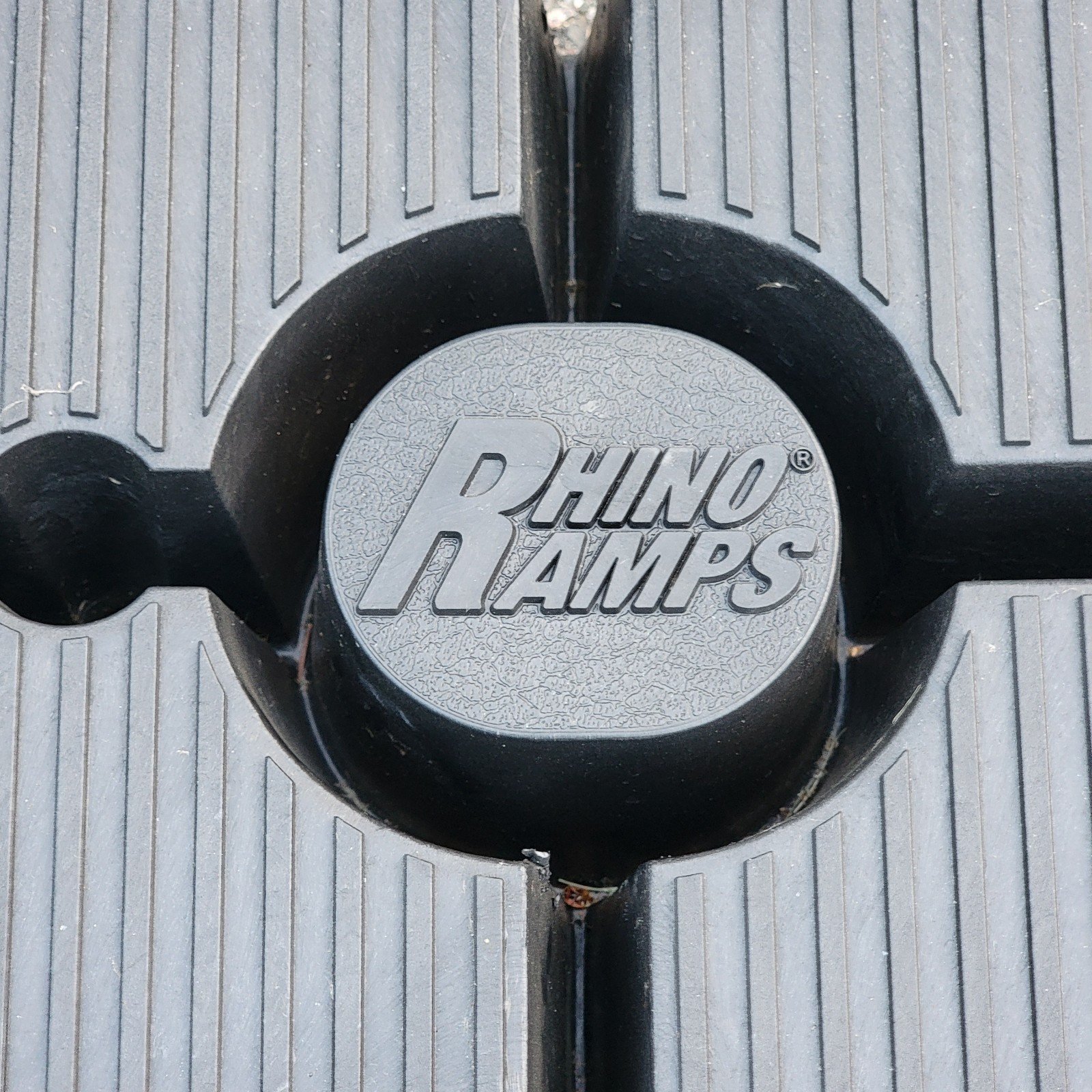 Rhino Ramps Car Lift Set Model 11909 12000LB Gross Capacity, Pair, Made In USA