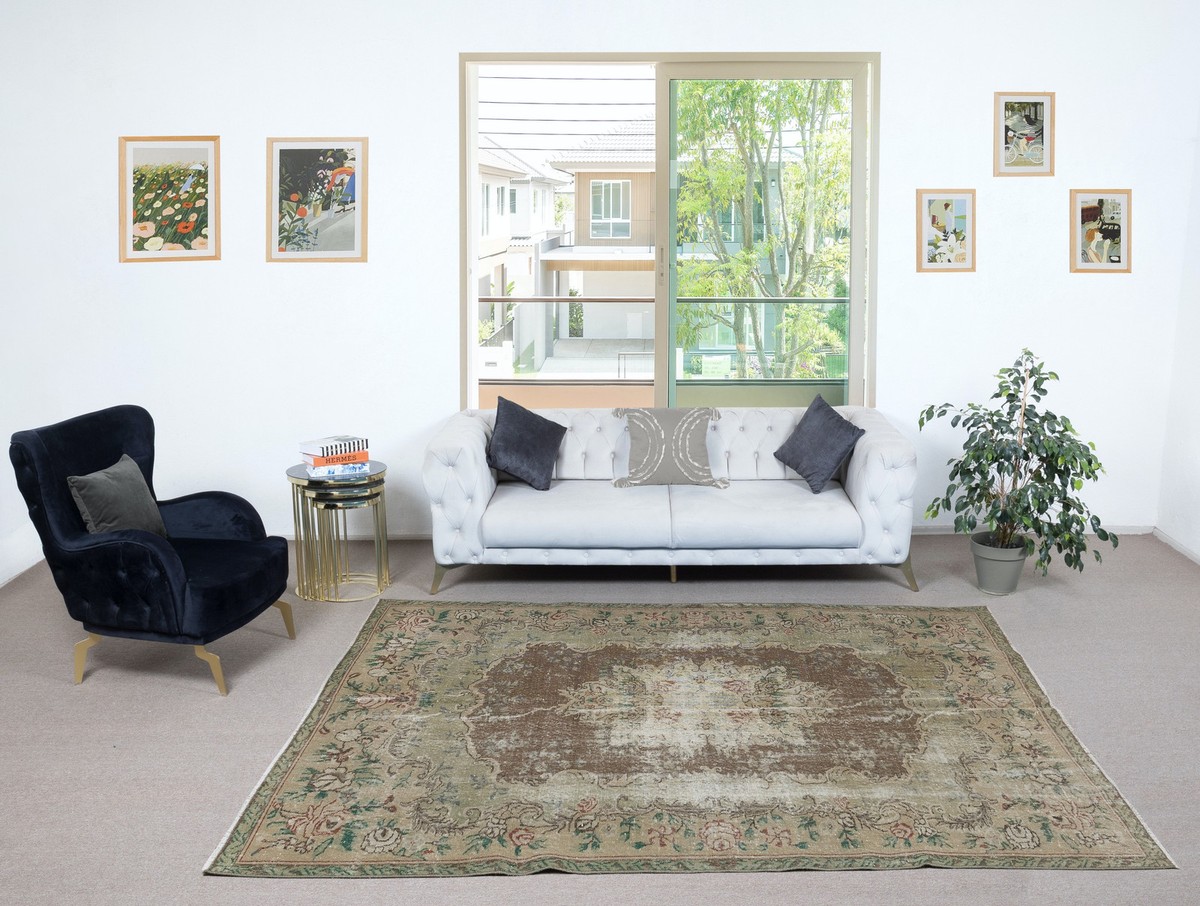 トルコビンテージ ＊ シャビーラグ 6x9.2 Ft Shabby Chic Vintage Turkish Rug. Distressed Handmade