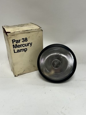 SPECTRONICS PAR 38 LAMP BLE-100S 100 WATSS E29 ADMEDIUM SKIRTED BASE 2500 LUMENS