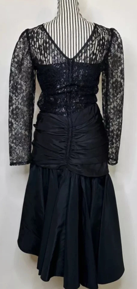 Vestido Corsé Rosa Gótico Vanguardia Encaje Acanalado Negro Años 80 De Colección Talla M/S Foto 4 de 4