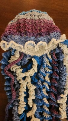 Jellyfish Crochet Hat Handmade Blue Purple Ruffle Costume  display picture 3