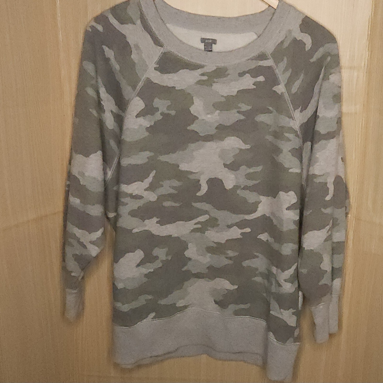 Picture 1 of 6
