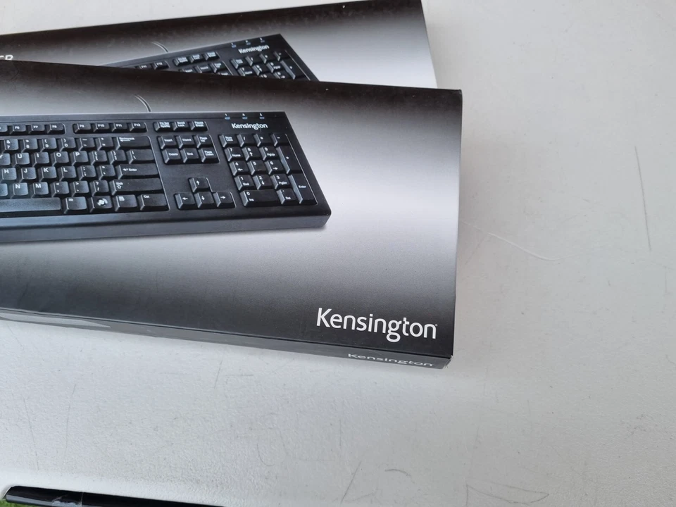 NEW, Joblot of 2 Kensington ValuKeyboard Wired Full-Size Keyboard 1500109 FRENCH - Image 4 of 4