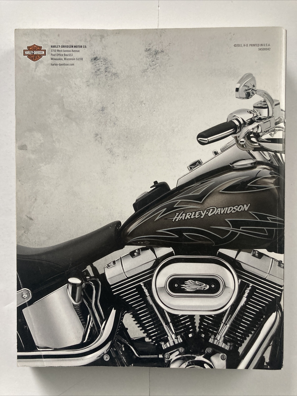 OEM 2012 HARLEY DAVIDSON Genuine Motor Parts & Accessories Catalog Book