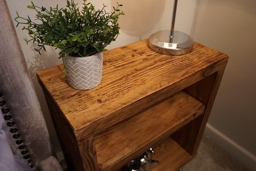 Rustic Bedside Table | Farmhouse Bedside Table | Side Table | Hairpin Table | - Picture 6 of 9