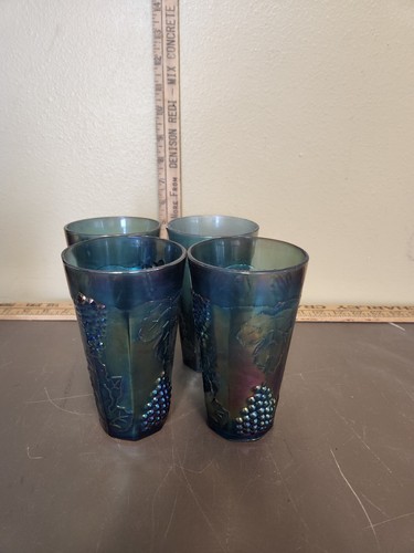 Vintage Indiana Blue Carnival Glass - 8 Glasses and Pitcher Harvest Grapes - 第 4/4 張圖片
