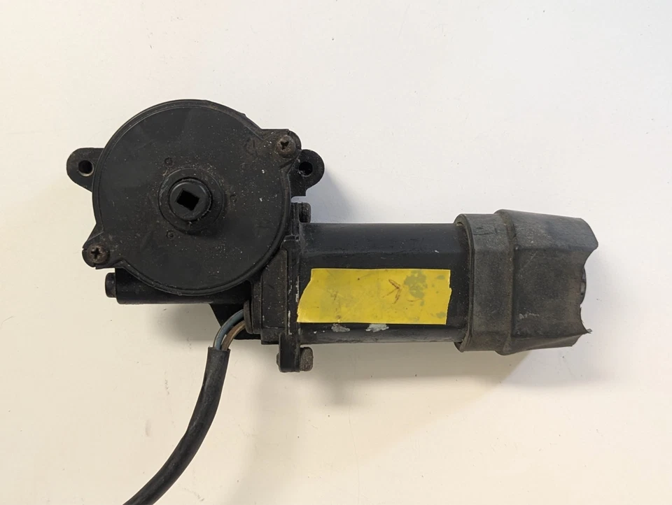 87-93 Chrysler Lebaron New Yorker Imperial Headlight Motor OEM - Image 4 of 4