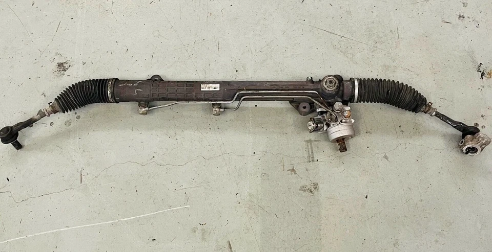 05-11 Conjunto de cremallera y piñón de dirección asistida Audi A6 Quattro OEM 4F1422065S Foto 2 de 4