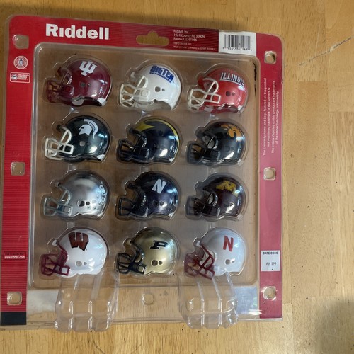 Juego de casco profesional Riddell NCAA PAC 10 Conference Pocket estilo tradicional julio 2010 - Imagen 2 de 8