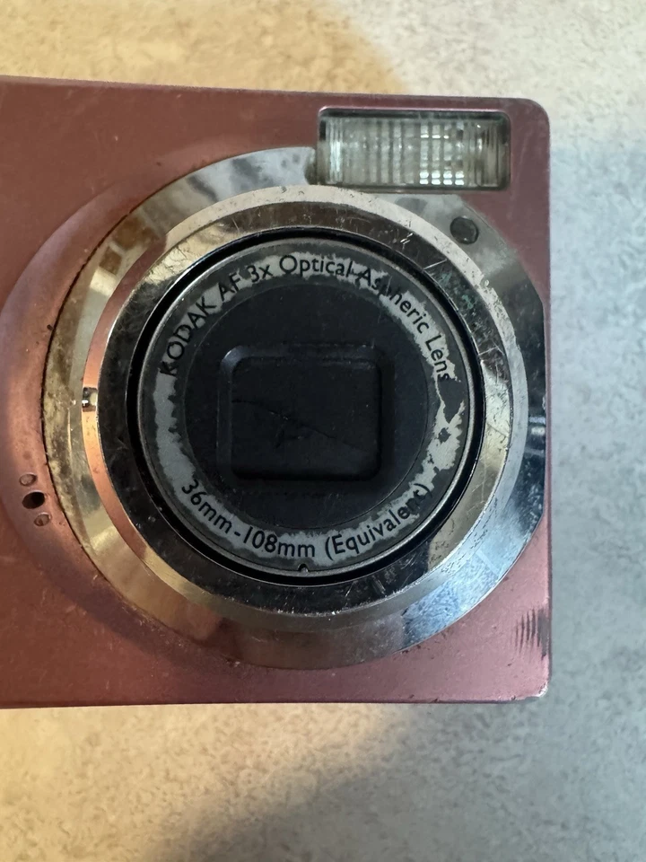 Kodak EasyShare C613 6.2MP Digital Camera - Pink Tested - Image 2 of 4