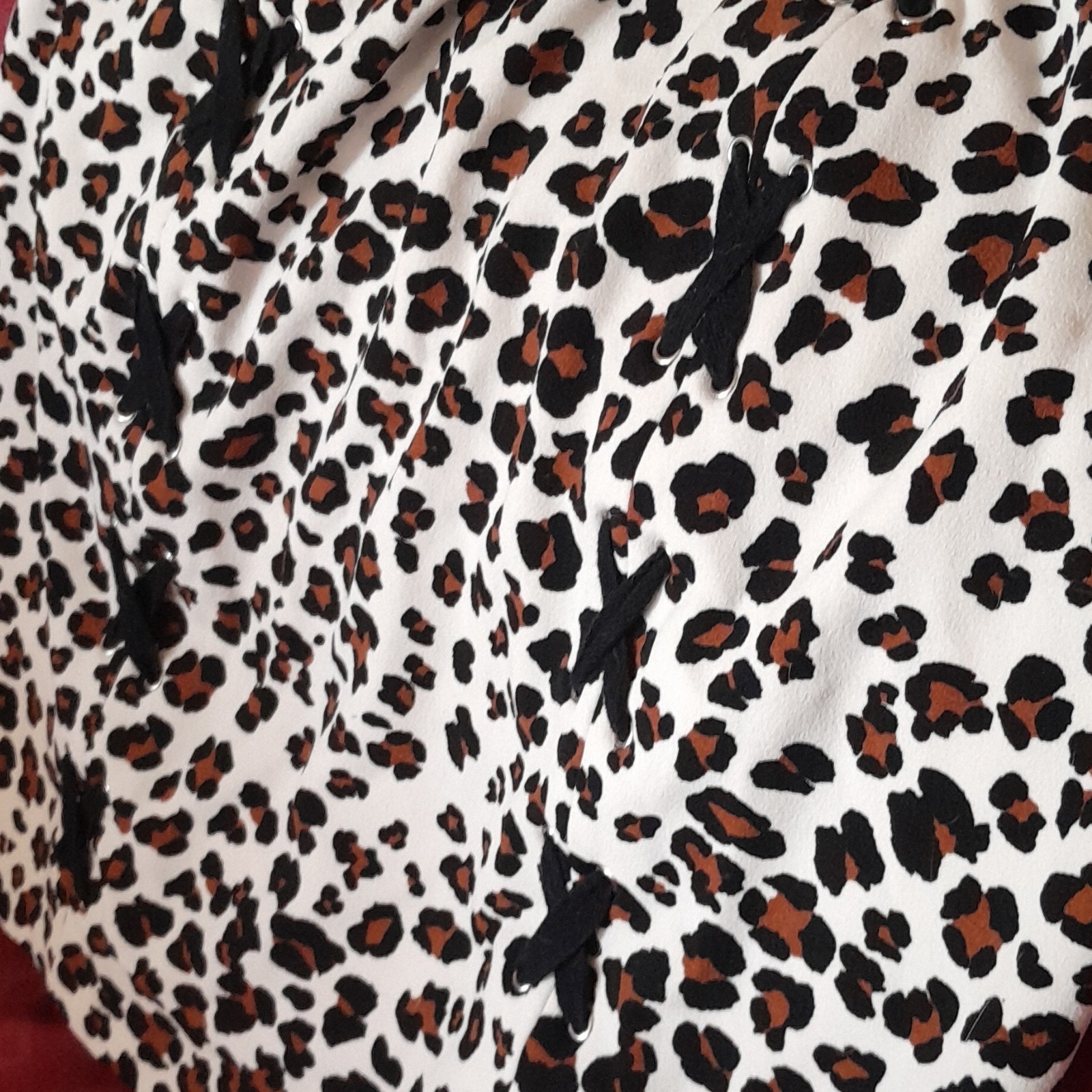 BOLD elements Leopard Print Knit Pencil Skirt Bow… - image 5