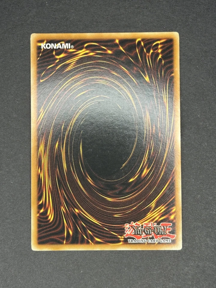 Yu-Gi-Oh! 2004 Big Shield Gardna TP5-EN002 Tournament Pack 5 Super Rare NM - Image 2 of 2