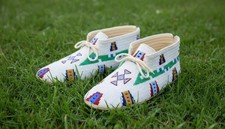 Hand Beaded Powwow Moccasins  Native American Regalia  Men  Women MC605