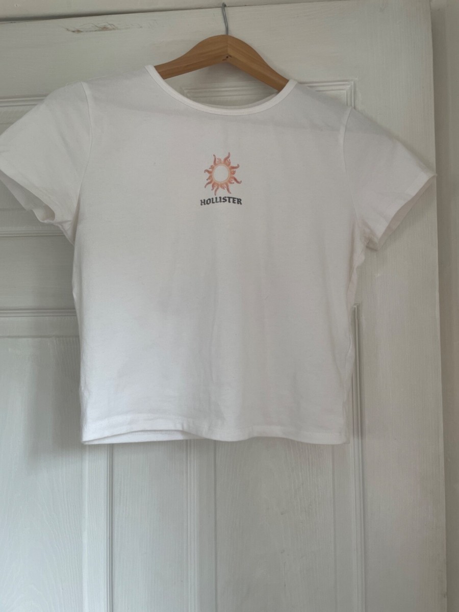 Hollister white cropped t shirt size large but is small fitting