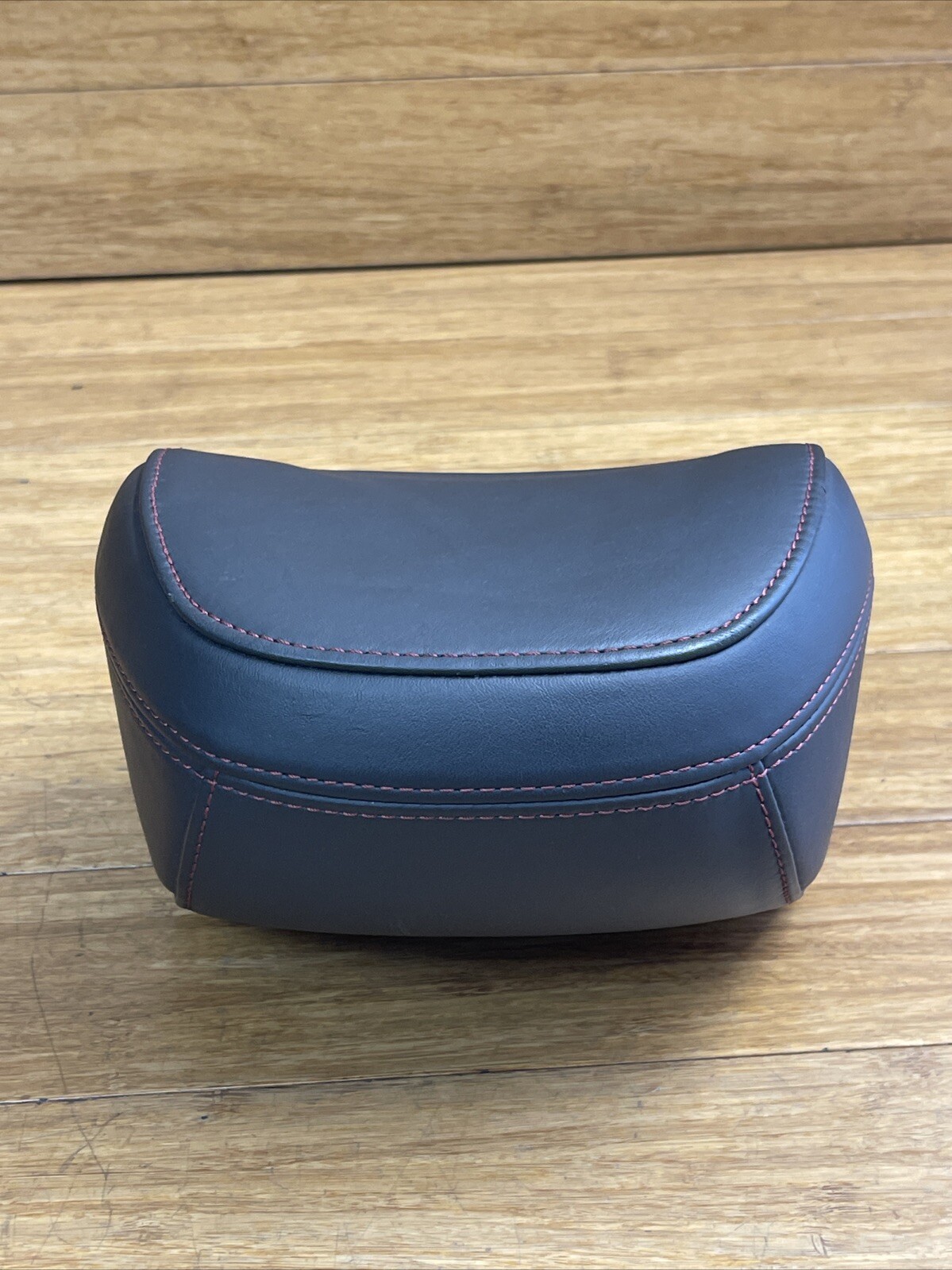 Audi R8 2014-2015 Front Right Headrest