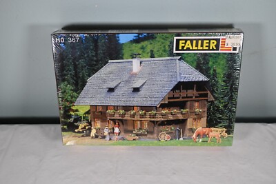 Faller HO Scale No. 367 Schwarzwaldhaus - Black Forest House