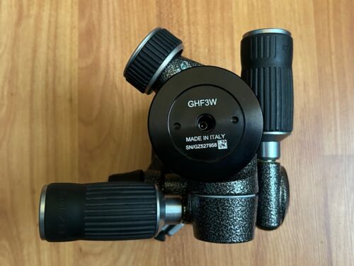 Gitzo GHF3W 3-way Fluid Pan/Tilt Head with QR Plate - New Without Box - Picture 6 of 7