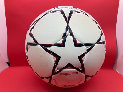 Adidas アディダス チームガイスト finale paris 2006 adidas チームガイスト 2006年FIFAワールドカップ公式試合球