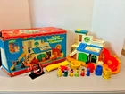Fisher Price Vintage Little People Sesame Street Clubhouse #937 – Complete w/Box