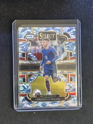 2023-24 Panini Select FIFA - Terrace Christian Pulisic #66 Winter Camo Prizm /99