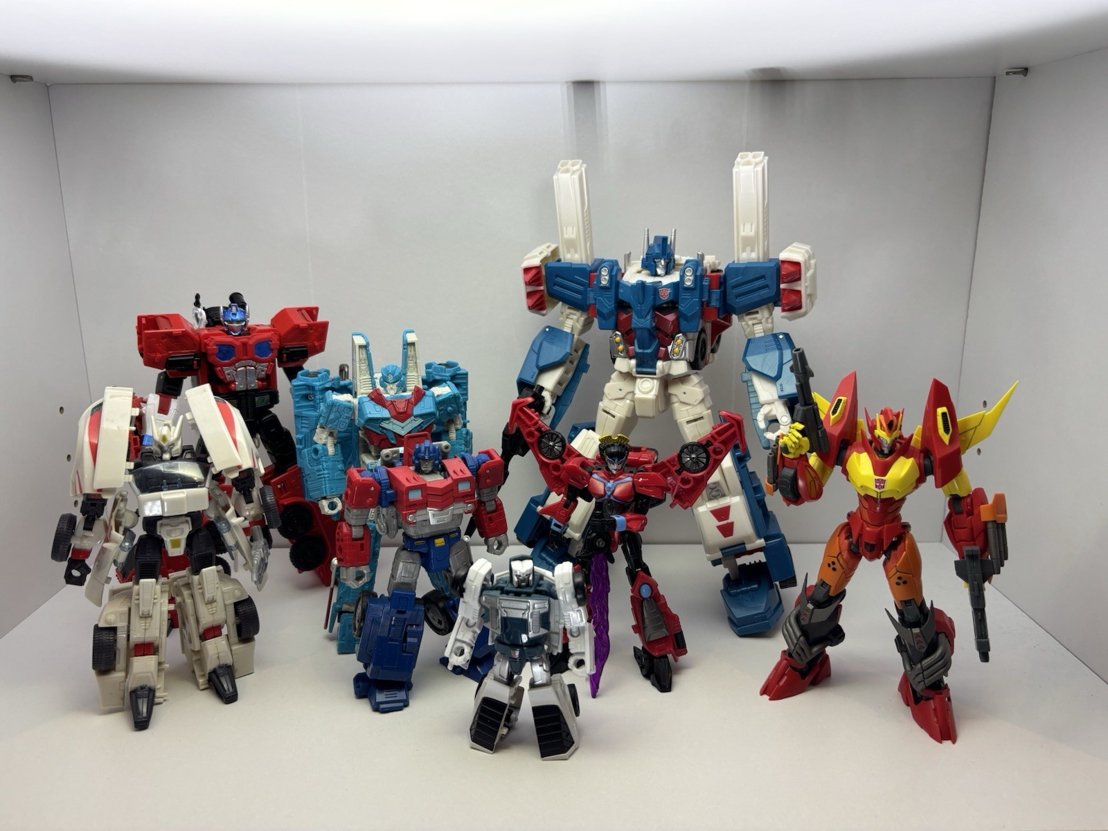 LOT OF 8 - Transformers Generations IDW Mixed Lot - Drift, U