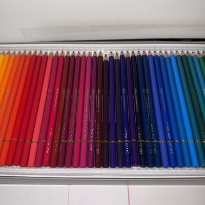 Holbein Artists' Colored Pencil 150 Color Set  
