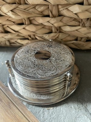 6er Set Vintage versilbert verziert Jugendstil Stil Runde Untersetzer & Ständer