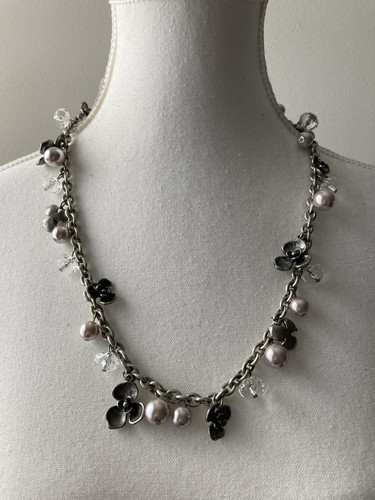 Silver Tone Flower Charm Necklace Chunky Clear Crystal Dangle Beads Eclectic