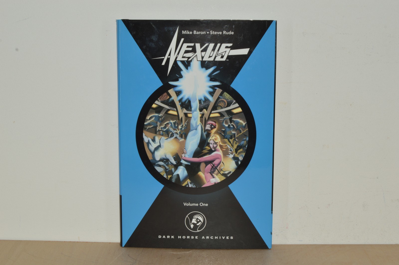 Nexus Archives Volume 1 - Dark Horse Archives - Mike Baron (#V1) 1st Ptg