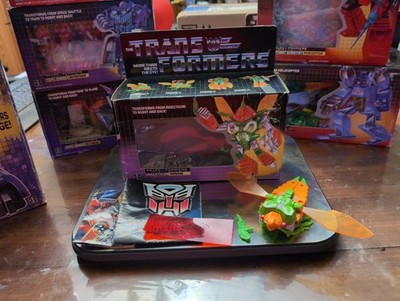 1985 ''G1'' Original Transformers: VENOM-DELUXE INSECTICON = w/ Box 