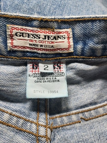 Vintage 90s Guess Jean Shorts Women's Size 2 Blue Denim 32x7 High Waisted - Picture 7 of 7