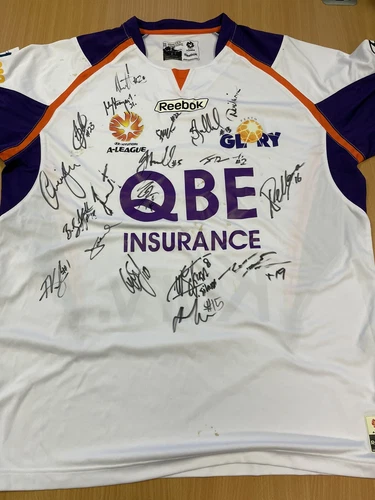 Perth Glory Fully Squad Signed Shirt 2010 COA 