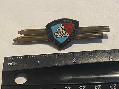 VINTAGE S. CRISTINA ITALY SKI SCHOOL PIN BADGE EMBLEM- SCUOLA SCI SKISCHULE