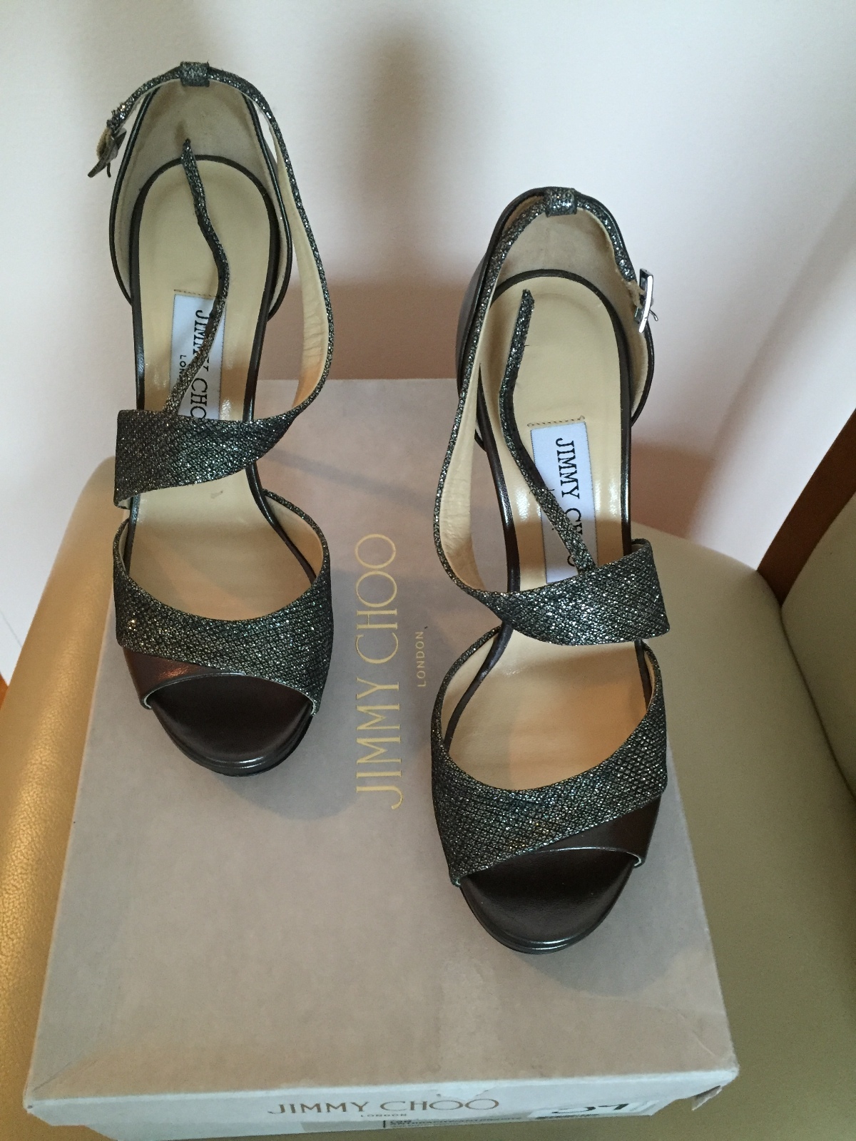 Jimmy Choo Choo Choo woman shoes size 7 eb43fe Jimmy Choo Choo Choo woman shoes size 7 eb43fe