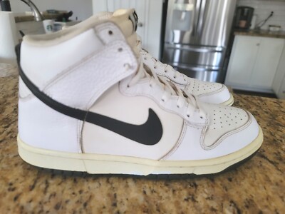 Nike Dunk High White/ Black Mens Size 8.5 Sneaker Storm