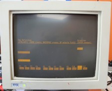 Wyse WY-160 Amber Terminal Monitor w/ Stand