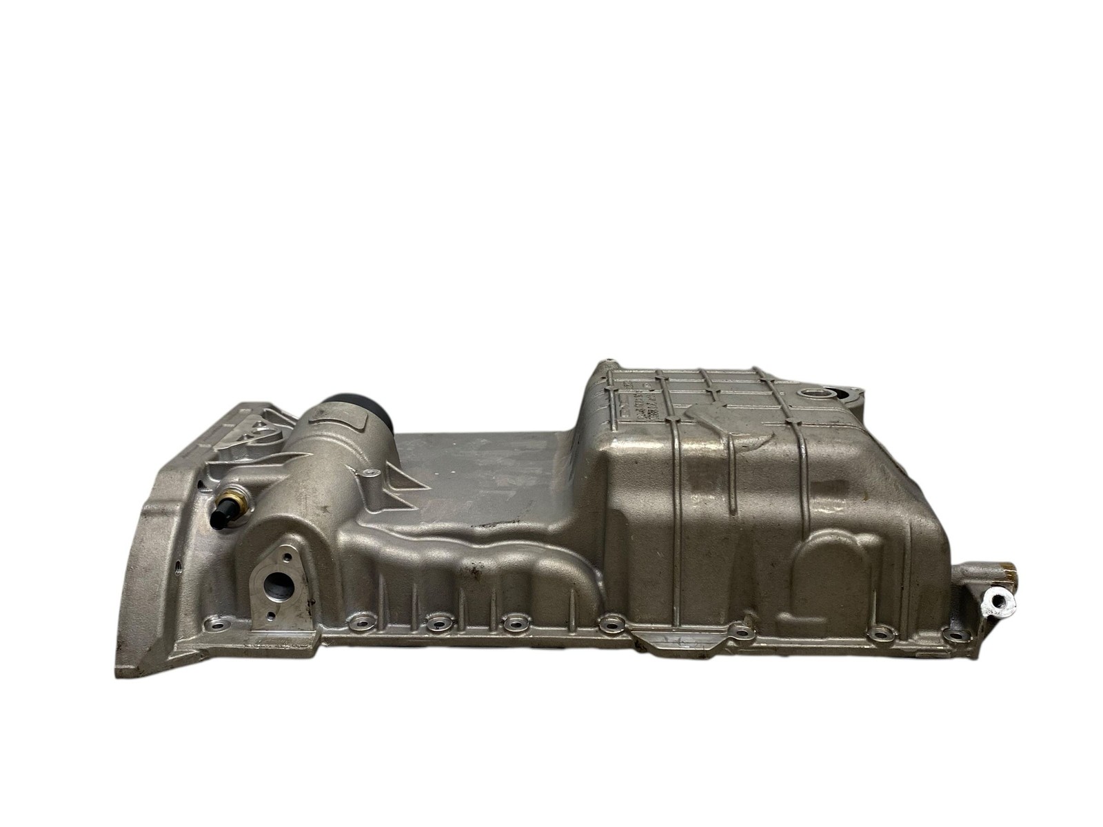 2022 Aston Martin Vantage V8 4.0L M177 Engine Oil Pan 1770102809 Oem
