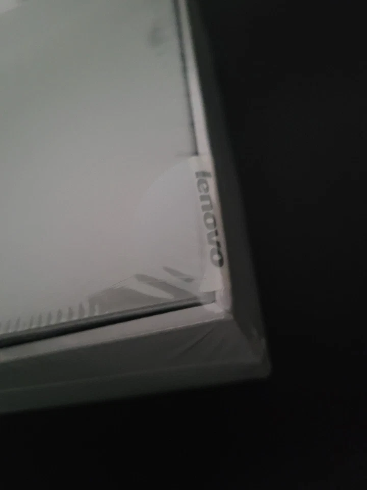 Lenovo IdeaTab Tablet A1000L-F - 60041 - 8GB, SEALED! - Image 3 of 3