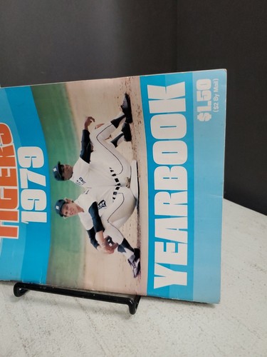 DETROIT TIGERS 1979 OFFICIAL BASEBALL TEAM YEARBOOK TRAMMELL WHITAKER MORRIS - Picture 8 of 10