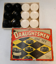 VINTAGE DRAUGHTSMEN J & L RANDALL SET OF 24 PLASTIC CHECKERS TOKENS DISCS IN BOX
