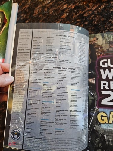 Lot 3 Kids Gaming Books, Super Mario, World Records, Plants Vs Zombies - Imagen 9 de 14