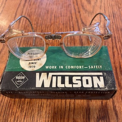 willson Foldable safety glasses vintage Original Box