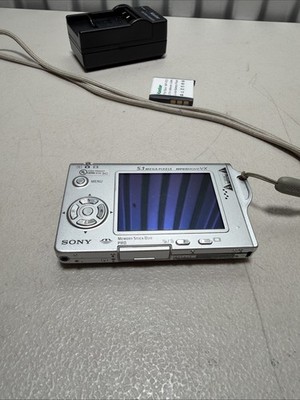 Sony Cyber-shot DSC-T7 5.1MP Digital Camera - Silver for sale