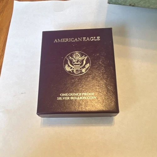 U.S. Mint American Eagle 1990 1 oz Proof Silver Coin with Original Box & Specs