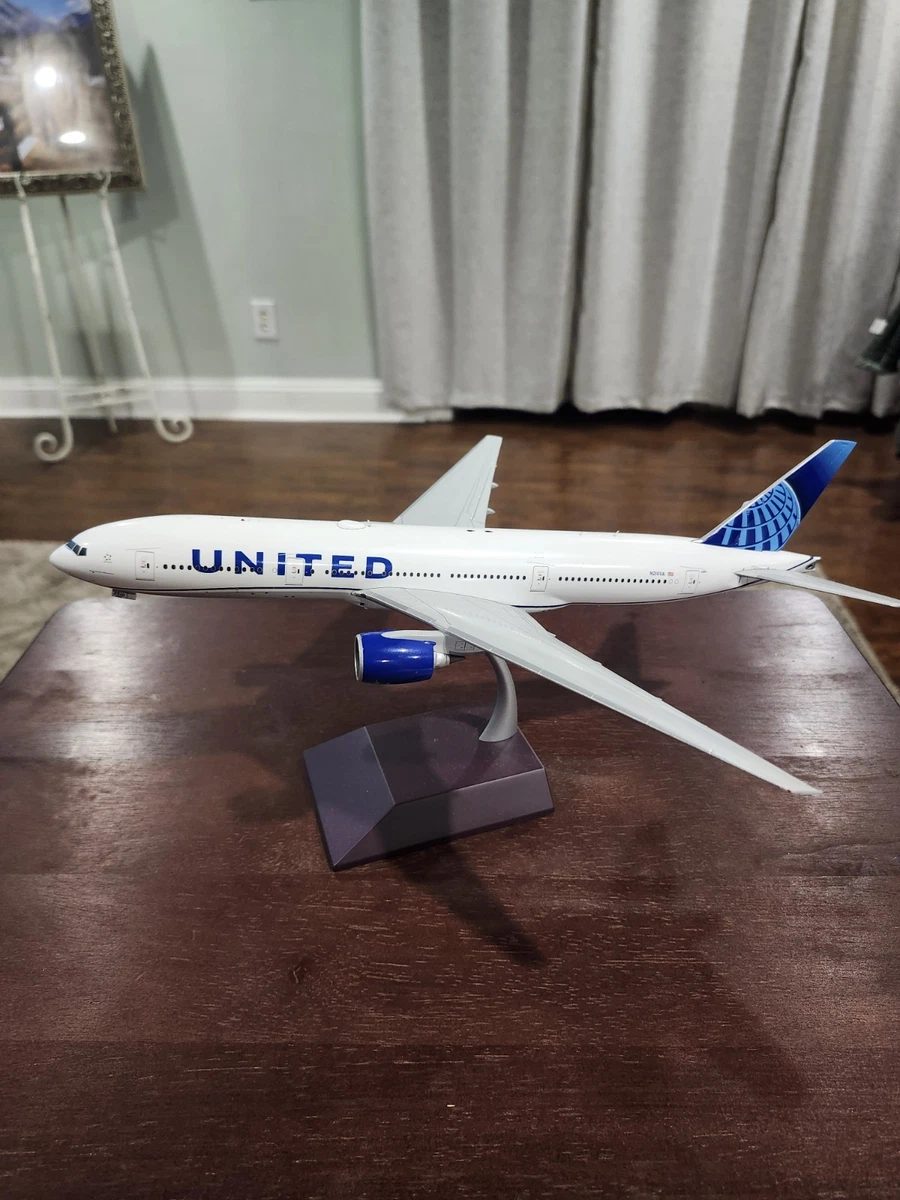 1:200 Scale Diecast Aircraft & Spacecraft Boeing 777 Aircraft